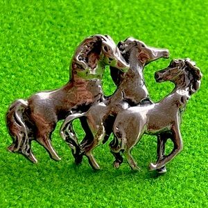 Mexico 925 3 horse sterling silver pin